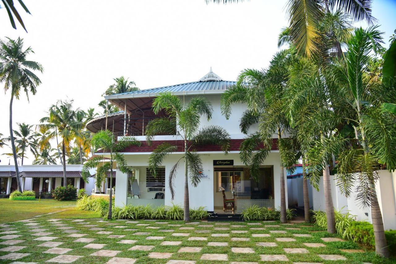 VOYE HOMES Majestic Lake&Beach Resort Varkala Paravūr Exterior foto