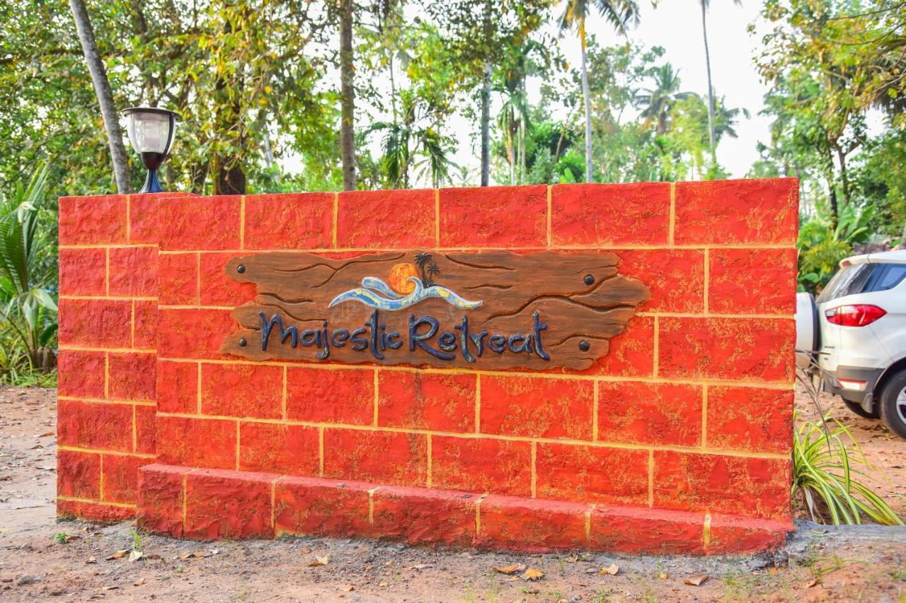 VOYE HOMES Majestic Lake&Beach Resort Varkala Paravūr Exterior foto